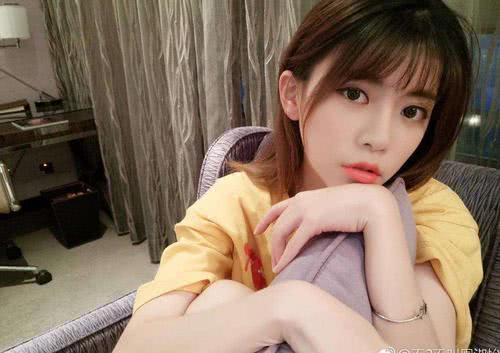 周淑怡发微博道歉替自己找借口,网友评论嘲讽并且表示不接受_解说