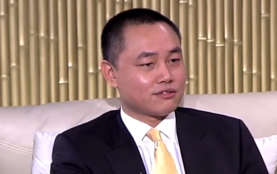从要干掉对方到主动低头:黄光裕还未归来,国美先与京东交好