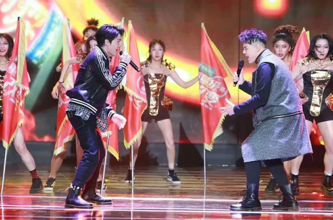 优秀校友追逐梦想的音乐人陈浩冉