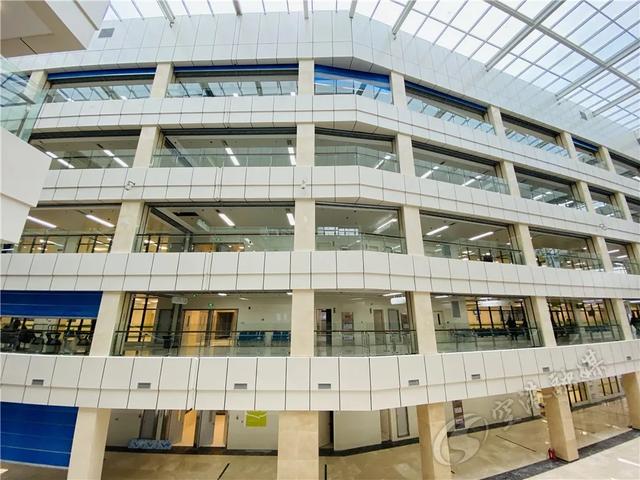 总投资15亿元四川大学华西医院空港医院今天全面开诊