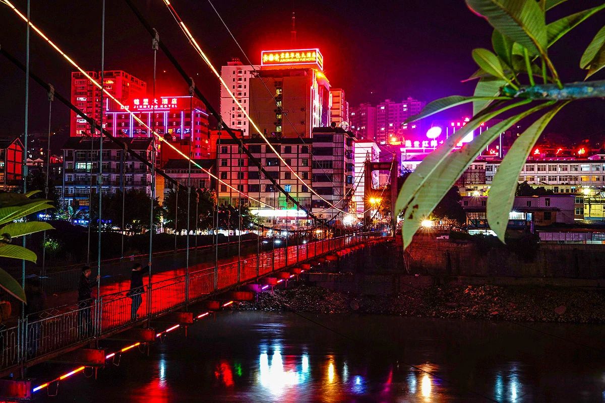 云南300公里美丽公路终于通车怒江大峡谷300公里绝色风景要藏不住了