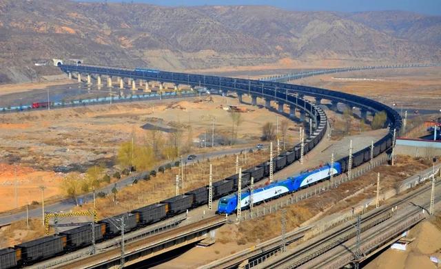 神木市店塔镇企业复工复产助力西煤东运2144万吨