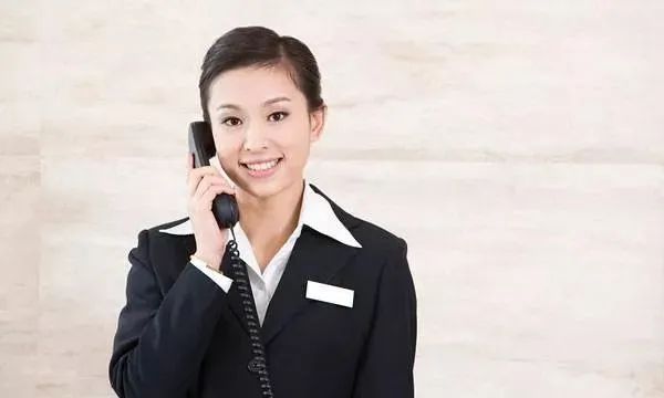 酒店前台接待的30个诀窍,我只说一次!_客人