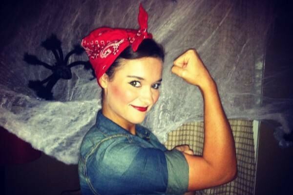 美国二战期间的铆钉女工罗西是谁