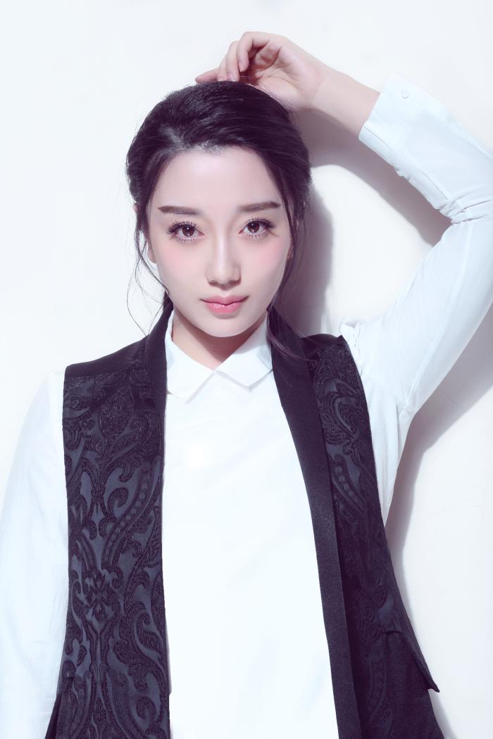 章婷婷影视女演员是个具有潜力的女明星