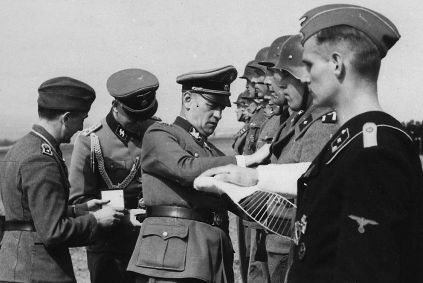 原创一位95岁的前德国党卫军成员讲诉拉脱维亚德国二战的故事