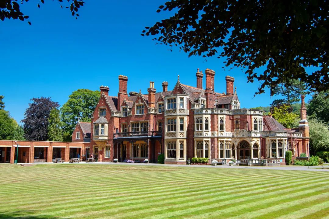 萨里郡丨博斯希尔学校