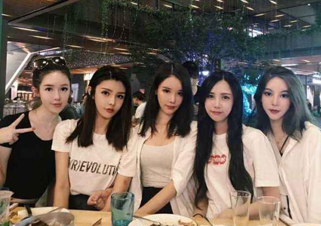 抖音,斗鱼等直播平台这么多美女主播火,哪里找来的,我怎么不火
