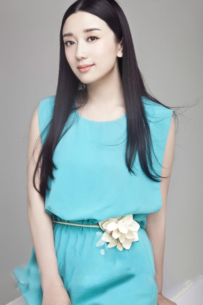 章婷婷影视女演员是个具有潜力的女明星