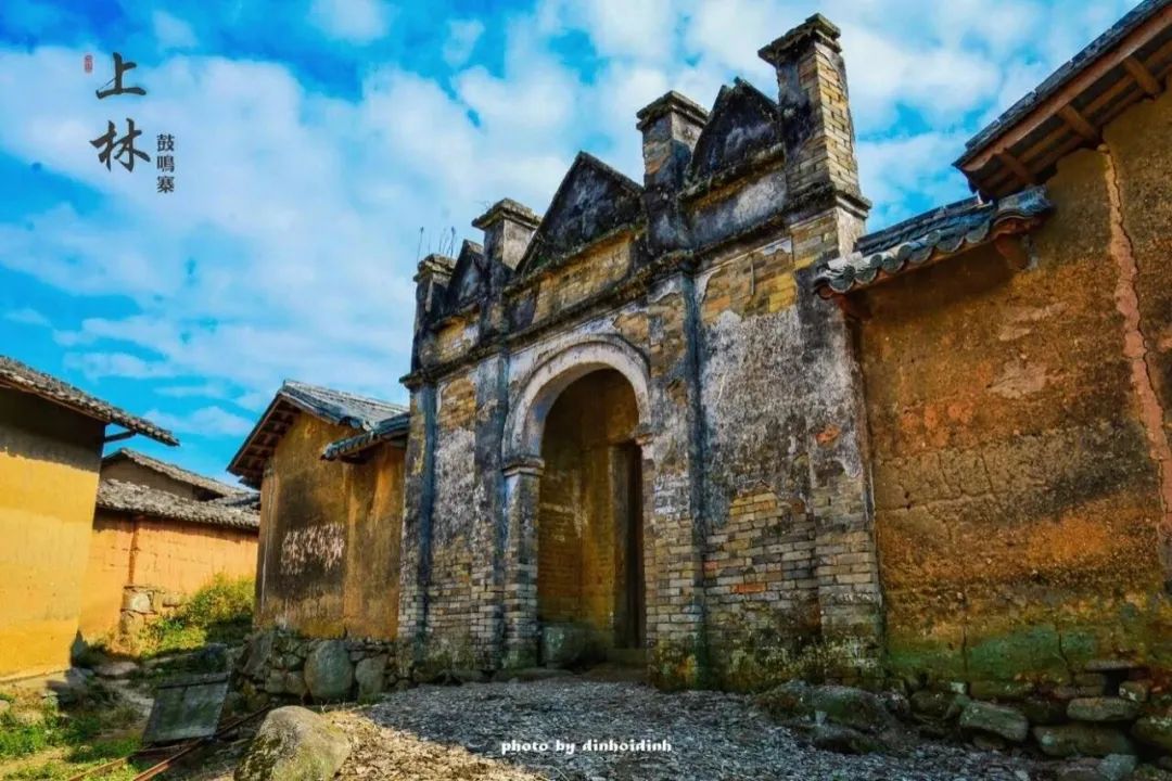 今年我市持续推进全域旅游示范区建设上林县全力创建国家全域旅游示范