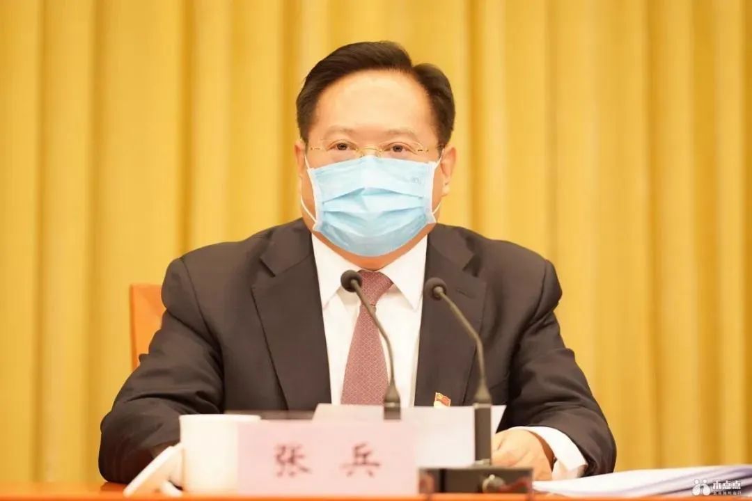 张毓强荣获嘉兴市功勋企业家嘉兴市火炬之星双殊荣