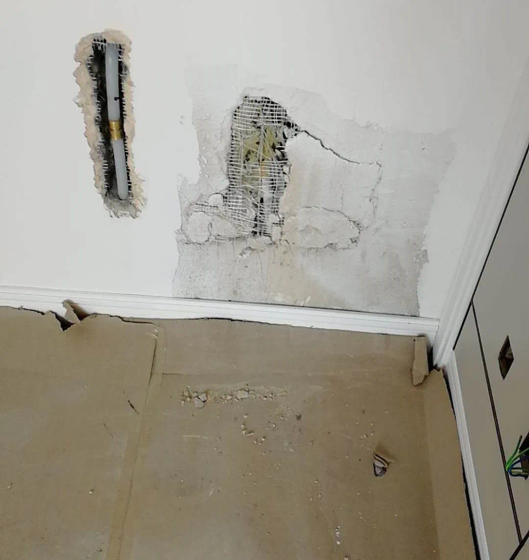 "据红星天铂二期的业主李先生介绍,红星天铂的开发商为青岛红星国际