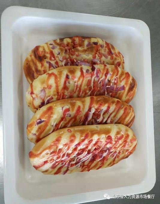 米花黄瓜炒鸡蛋金瓜酥芥兰笋炒肉片香酥童子鸡曲奇秘制羊蝎子陨石面包