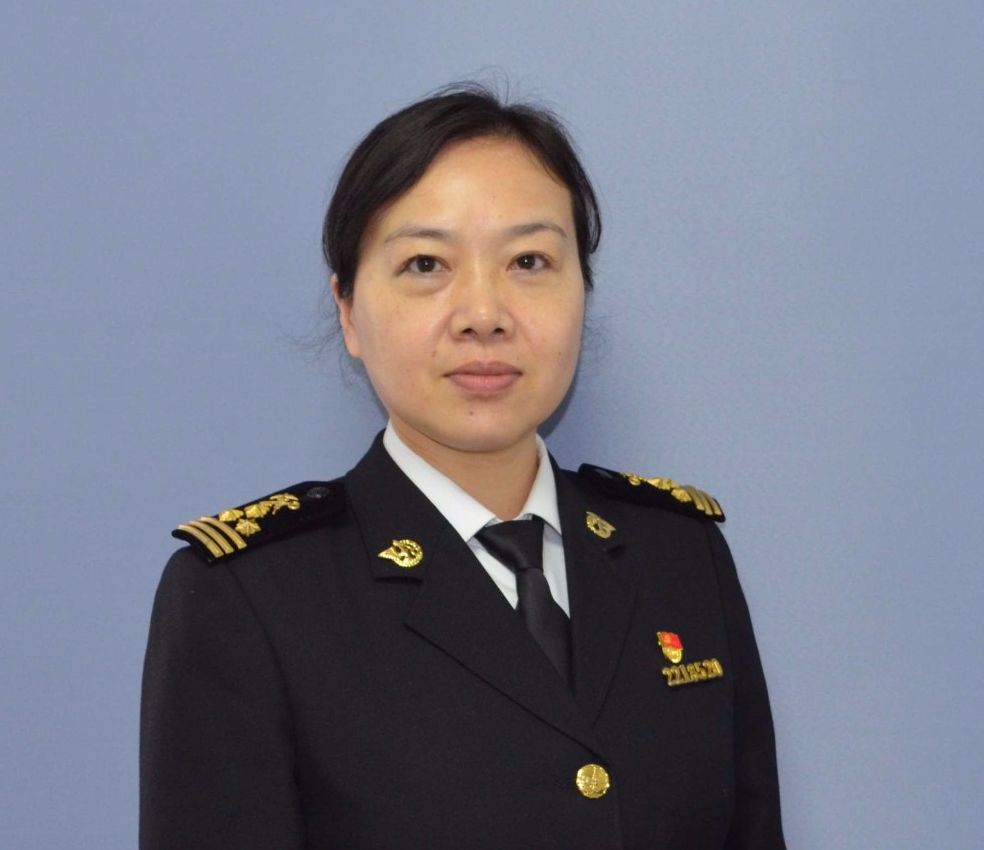 周毅瑾杨浦海关副关长何斌上海欧坚网络发展集团股份有限公司总裁