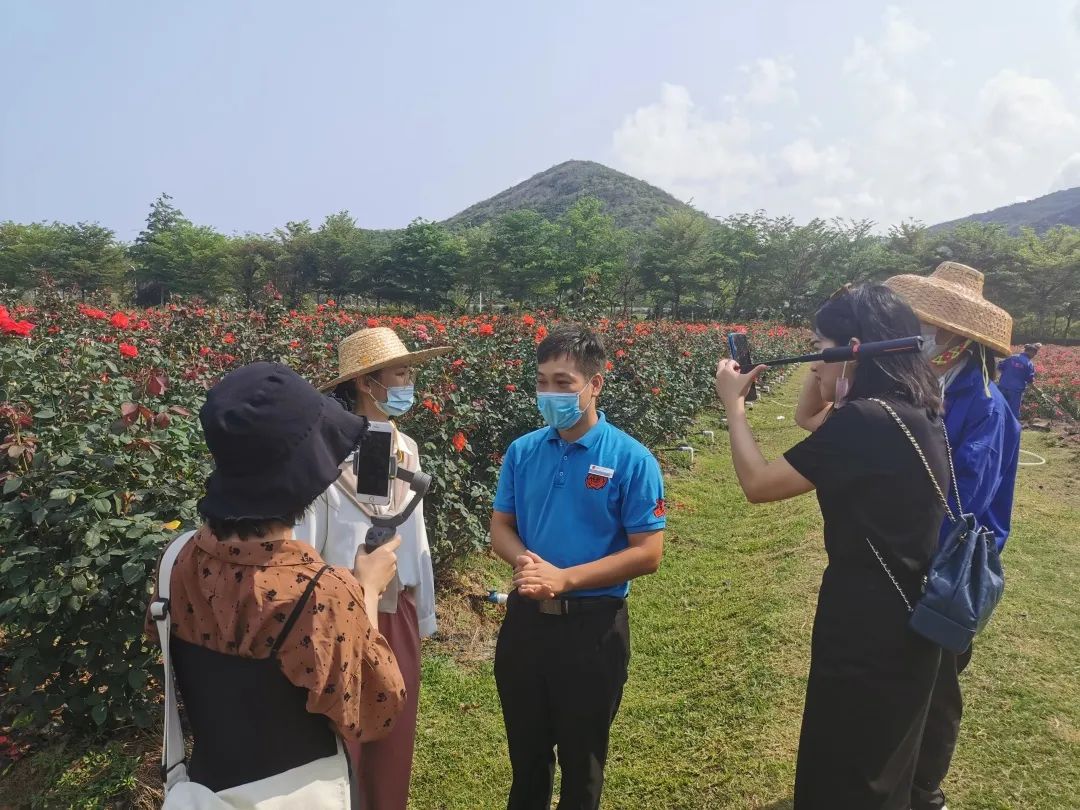 光看直播不盡興那麼泡我嗎