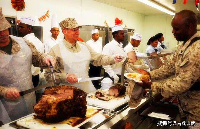 航母上的伙食怎么样自助餐酒吧烧烤派对动心了吗