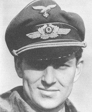 二战德国空军军官军服图片