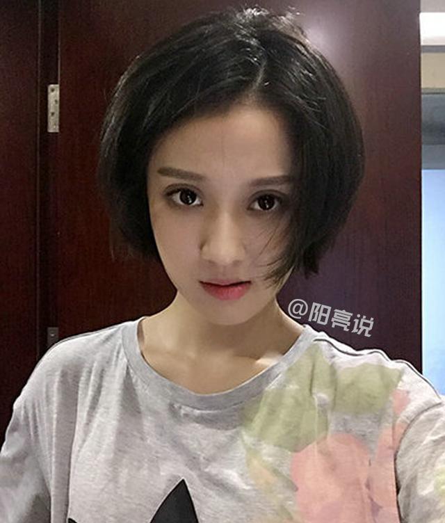 原创安家朱闪闪剧中傻白甜戏外生活照却妖娆美艳