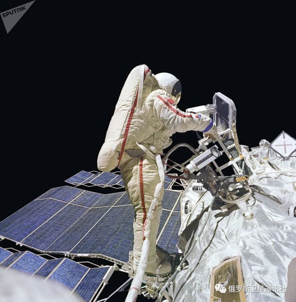 图集太空行走第一人阿列克谢61列昂诺夫和他的追随者