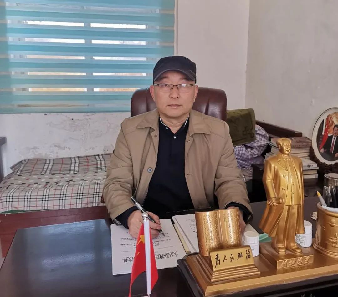 大家谈落实咬定目标搞创新俯下身子抓落实黄金堤乡中心校李凤海