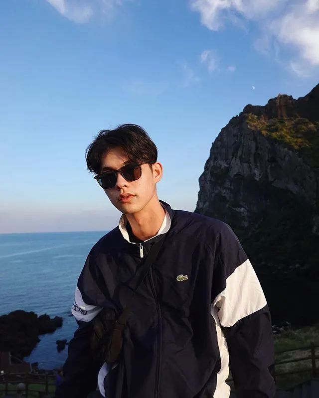 男孩子长这样得是多少女生的初恋