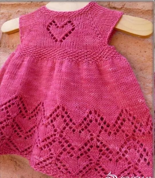 从上往下织云清棒针宝宝背心裙(附图解)_海伦