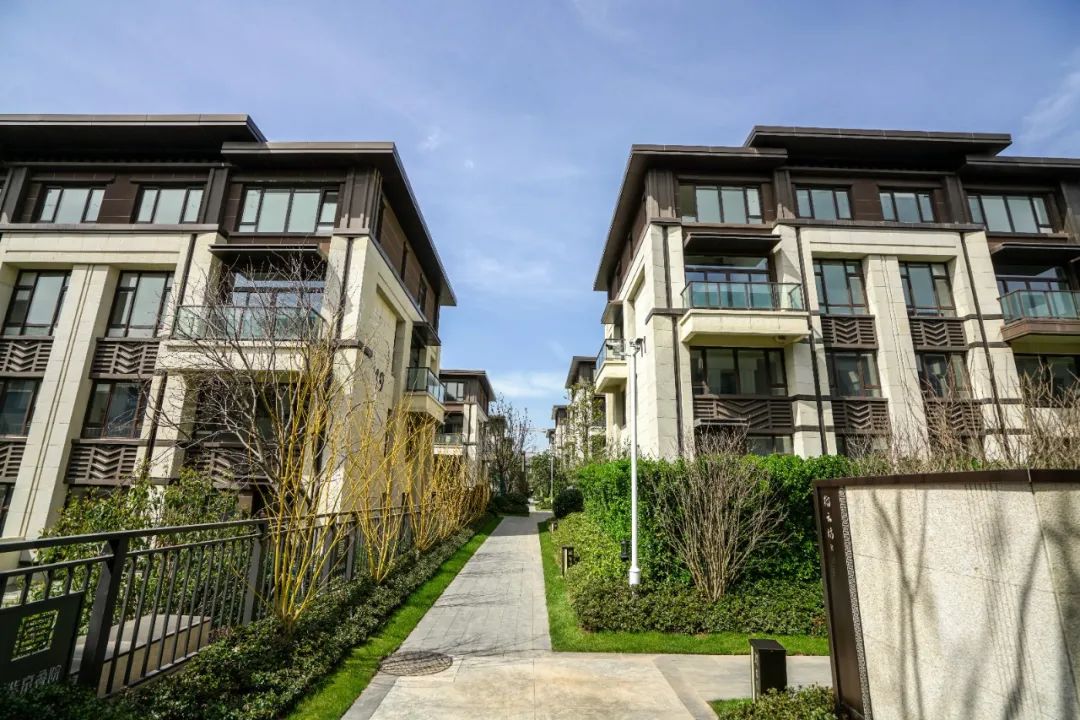 叠院新利好新晋网红打卡地彩虹带惊现江北