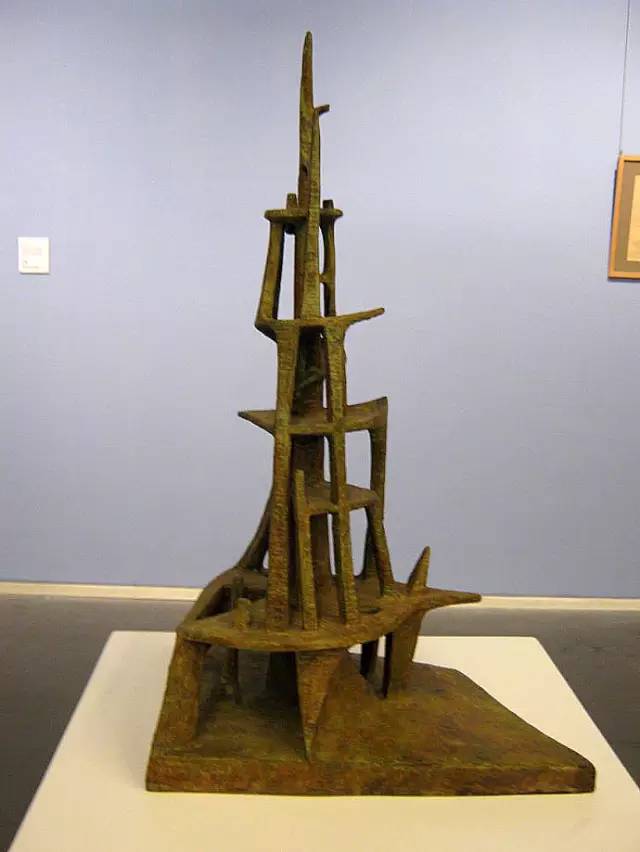 西班牙现代雕塑大师苏比拉克