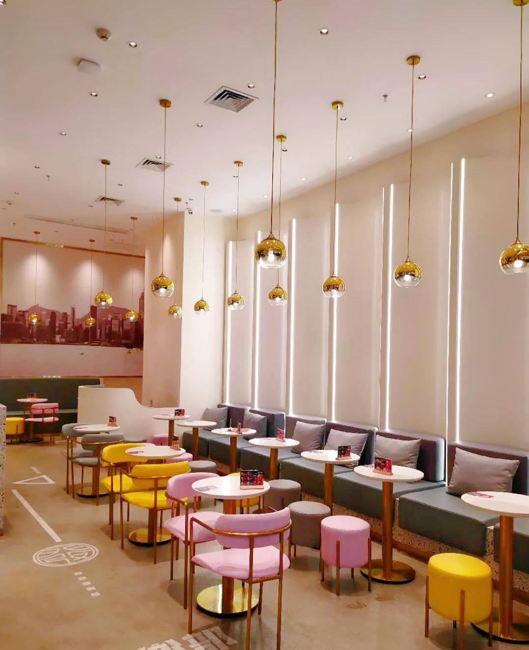 打卡岗厦老牌网红甜品店颜值高分量大非常正宗的港式味道