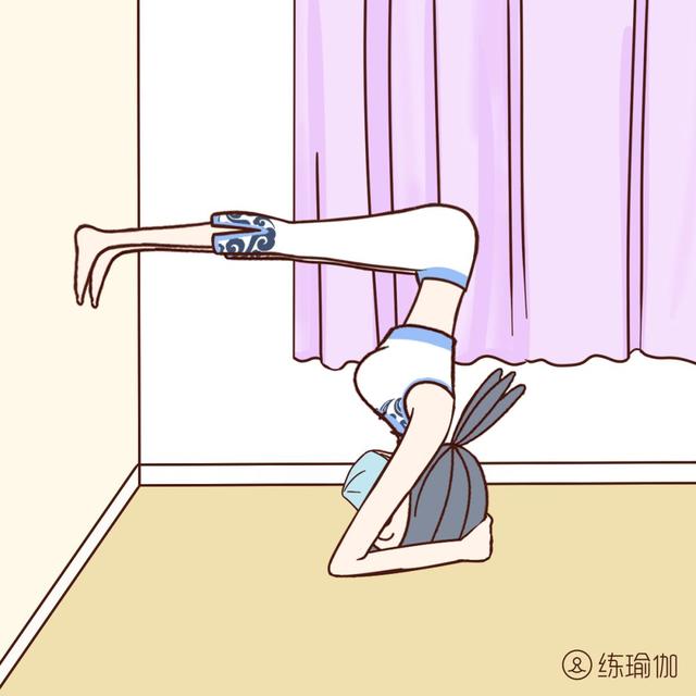 瑜伽体式之王,坚持倒立60秒,皮肤紧致人年轻,高阶玩家都在练_双脚