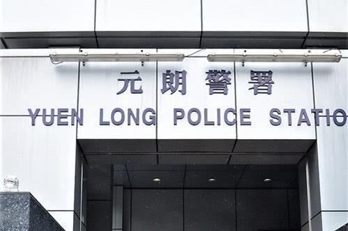 香港一新冠患者去過元朗警署,亂港分子竟急招他入夥,大呼