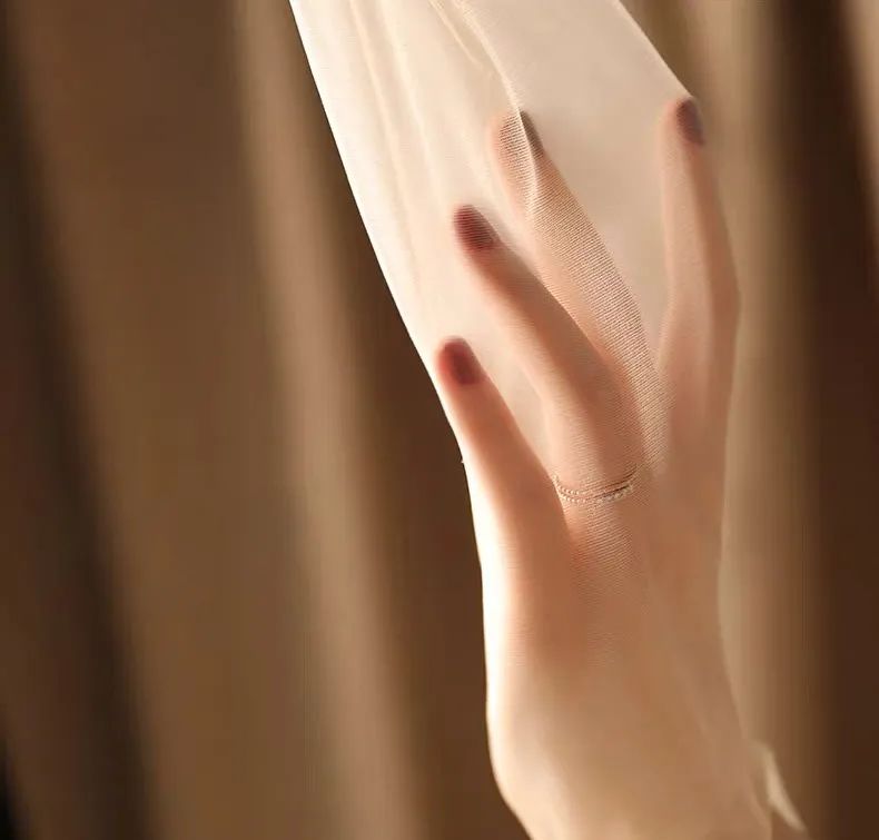 鸡皮肤丝袜能遮住吗(鸡皮肤夏天露腿怎么遮) 鸡皮肤丝袜能遮住吗(鸡皮肤夏天露腿怎么遮)