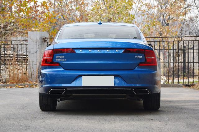 又一豪车错位竞争轴距3061mm内饰奢华又环保性价比堪比ct6