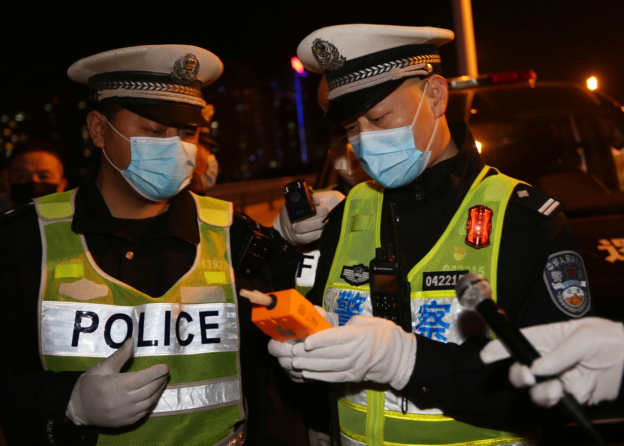 长治交警七大队昨晚行动查处无证驾驶1起酒驾醉驾3起