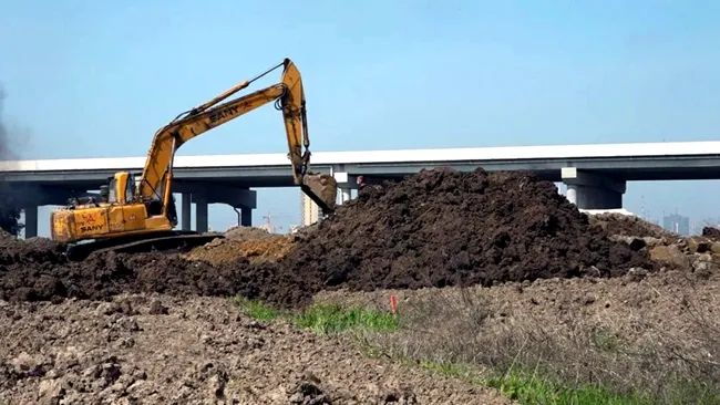 龙港新城3万立方米表土成功剥离可实现再利用