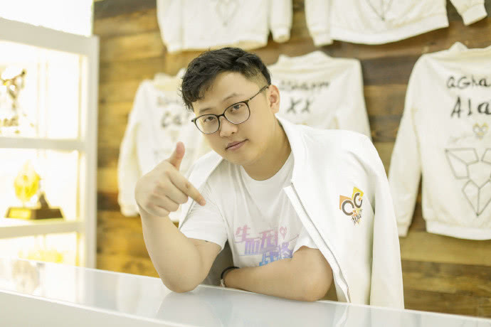 qghappy接连失利先被ag超玩会零封再被ts让二追三状态堪忧