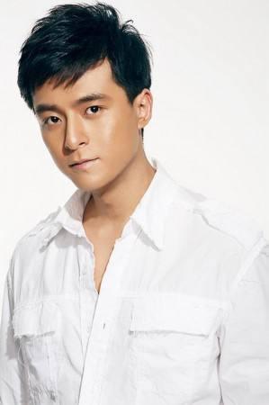 华子,《我的青春谁做主》那个个性张扬又有责任心的阳光男孩的方宇时
