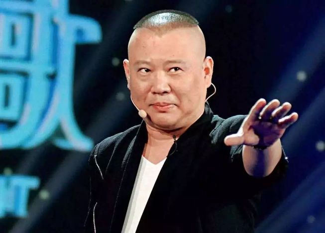 两个儿子同父不同命郭麒麟被立规矩郭汾阳被宠上天