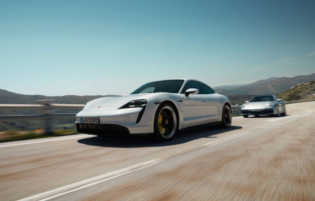 零排67放时代保时捷taycan,一见,依然如故