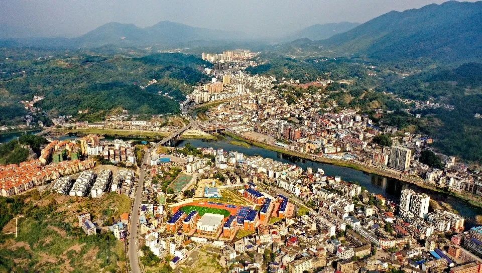 1990-2019看桑植城的变化.