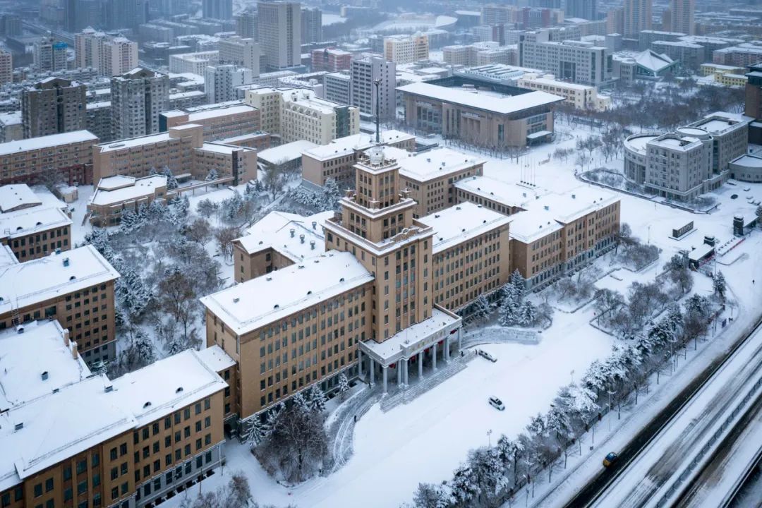 百年哈工大全景vr02这是你记忆中的校园雪景吗