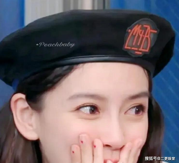 看到指甲图案后,种草了_杨颖