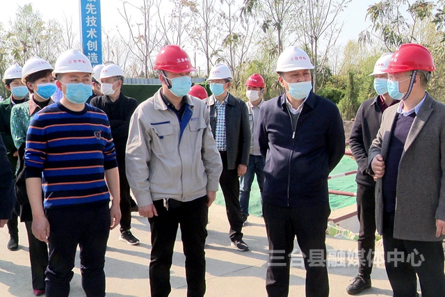 李作虎到三台县调研项目推进情况