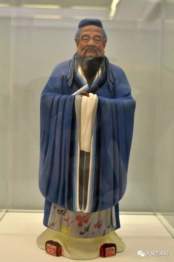 艺术家张锠泥人张第四代传人继承彩塑艺术