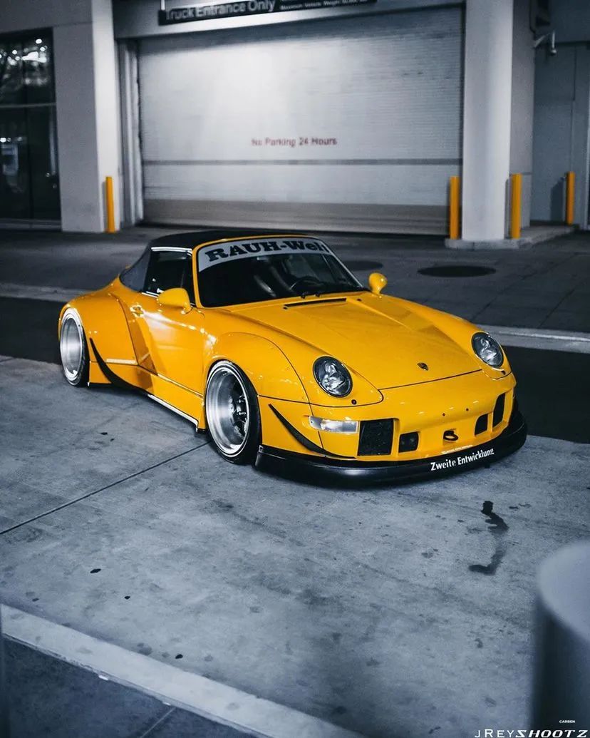 美图欣赏保时捷911993rwb