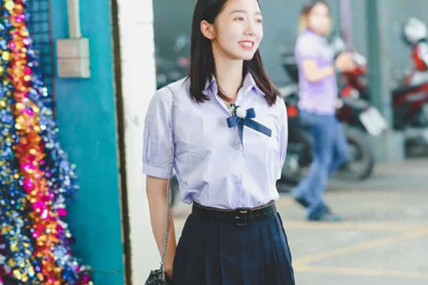 她也算是一个很励志的女星,凭借自己的努力,在参加《创造101》选拔