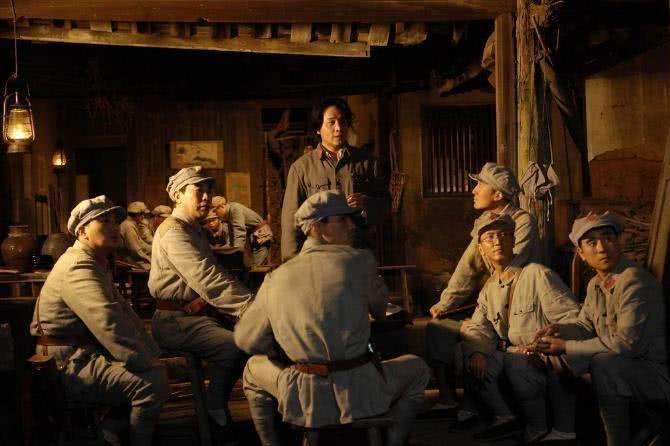 他为遵义会议的召开立下头功至少应是中将军衔却回家当了农民