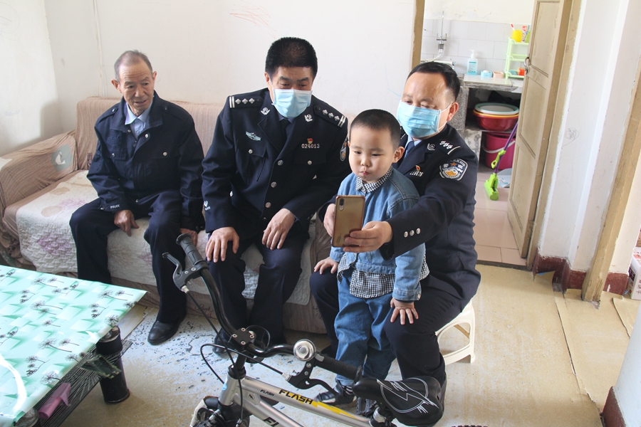 武汉张宏亮医生图片