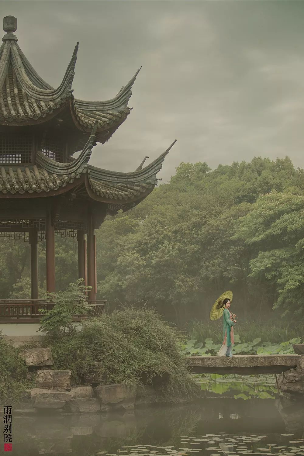 汉服打卡推荐最美的中国园林汉服摄影