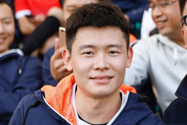 恒大8000万先生下家仍未出炉,新赛季或面临无球可踢_张文钊